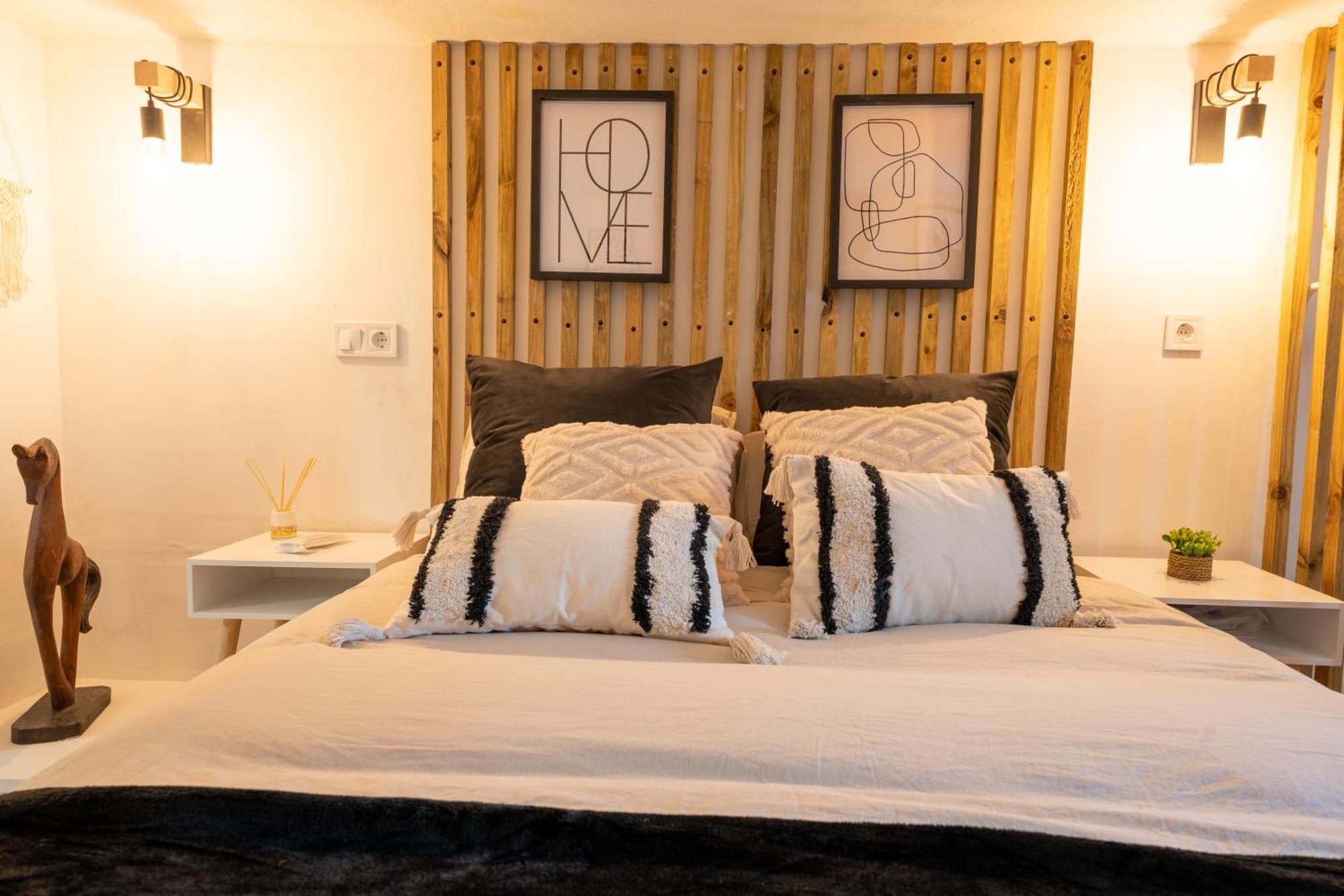 Davila Lofts By Urbanhosting Apartment *